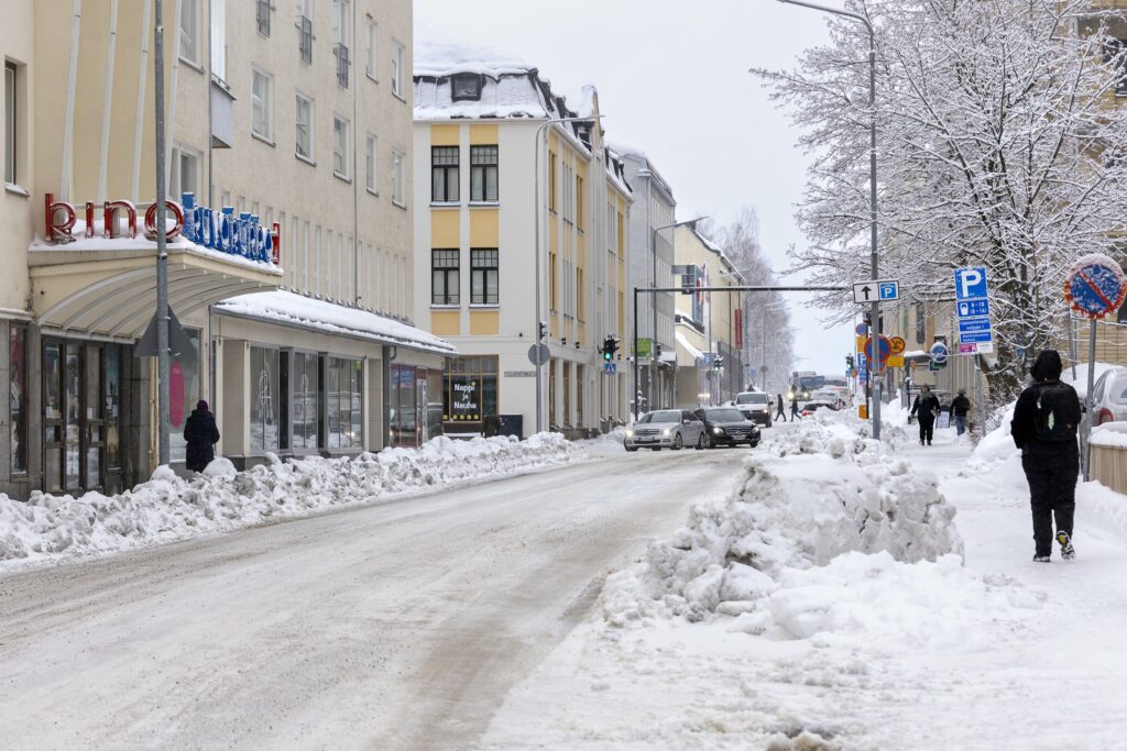 Katunäkymä keskustasta talvella, Vuorikatu.